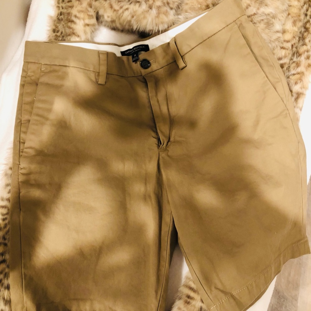 Banana republic shorts size 31